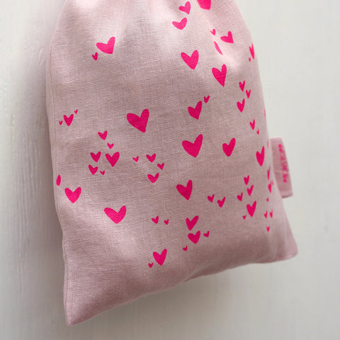 Leinenbeutel Rosa Herzen